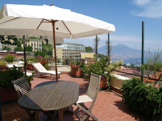 Una Terrazza Sul Golfo Nápoles Quarto foto